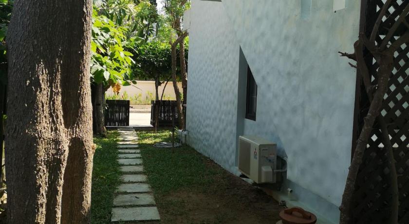 Hua Hin / Cha-am Kao Tao Villa Beach Resort-Hua Hin 3-Star Hotel lobby