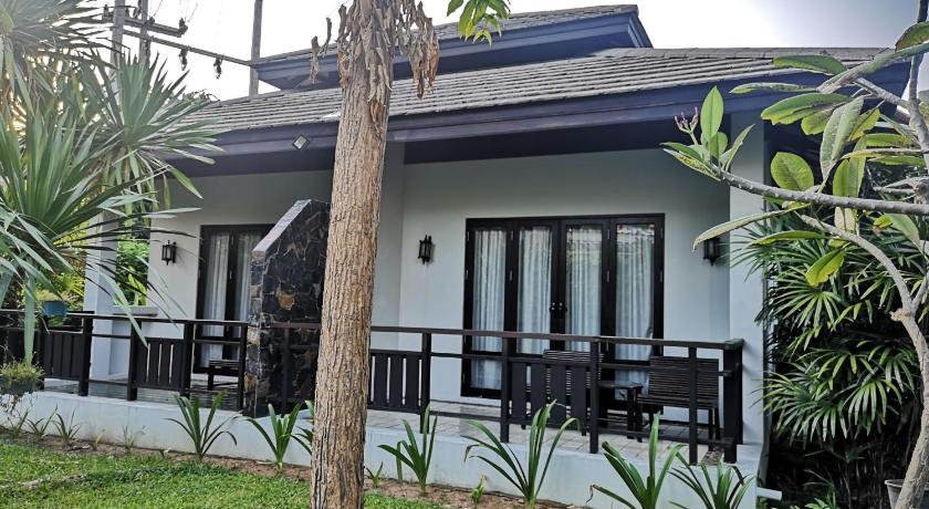 Hua Hin / Cha-am Kao Tao Villa Beach Resort-Hua Hin 3-Star Hotel exterior