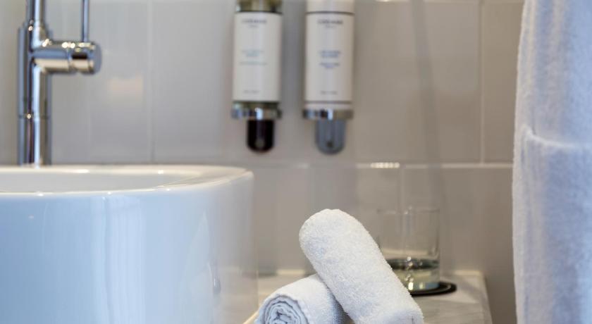 Image of Superior Double Room 13