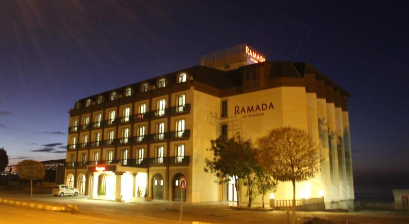 Ramada by Wyndham Van