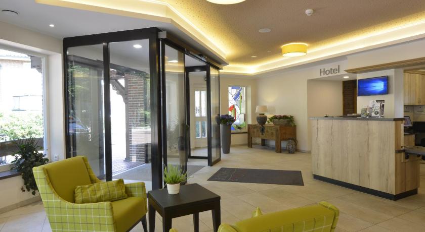 Hotel Land-gut-Hotel Wahlde photo