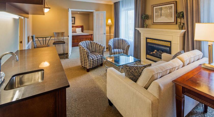 Best Western Plus The Arden Park Hotel