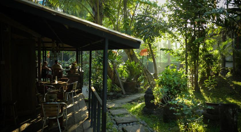 Taman Nauli Boutique Rooms - image 17