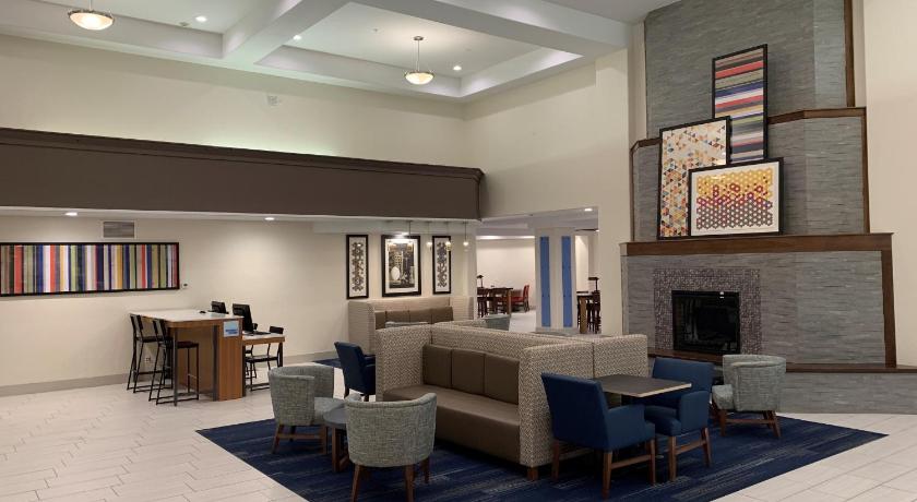 Holiday Inn Express Hotel & Suites Gunnison photo