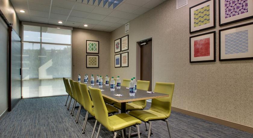 Holiday Inn Express Lexington East - Winchester