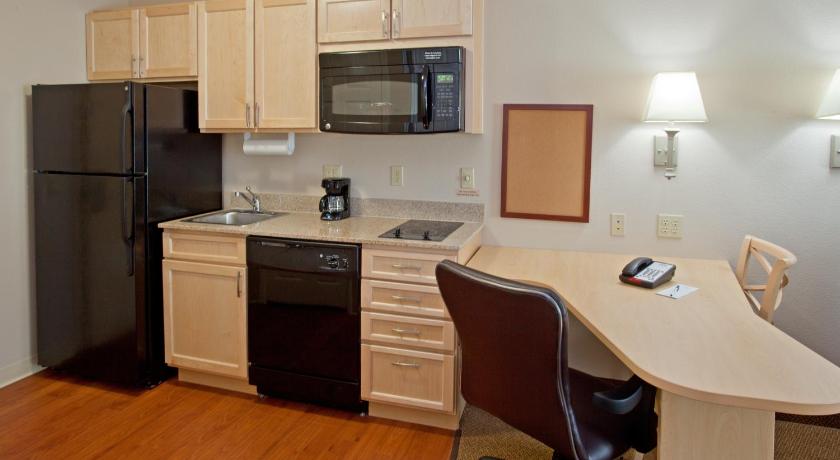 Candlewood Suites Houston The Woodlands