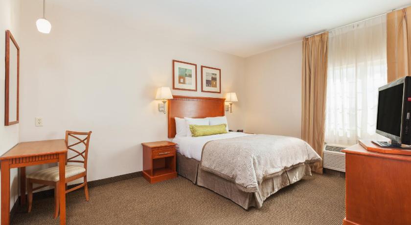 Candlewood Suites Georgetown