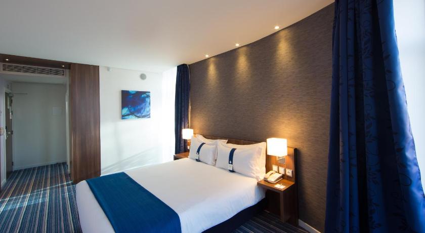 リスボン Holiday Inn Express Lisboa - Av. Liberdade By IHG 3つ星 ホテル 眺望