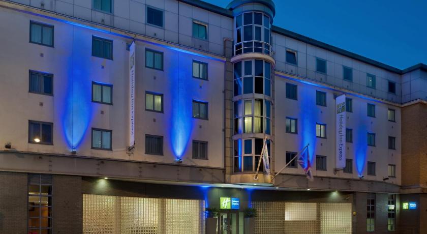 Holiday Inn Express London City