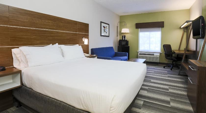 Holiday Inn Express Philadelphia NE - Langhorne