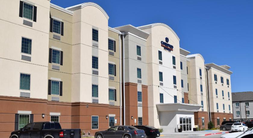 Candlewood Suites Monahans photo