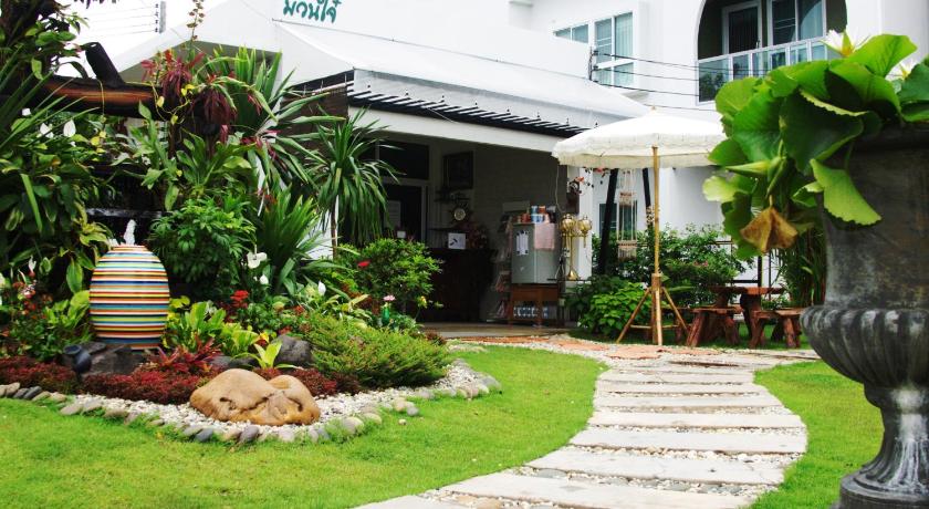 ปันดีการ์เดนท์โฮม — Hotel in Chiang Rai