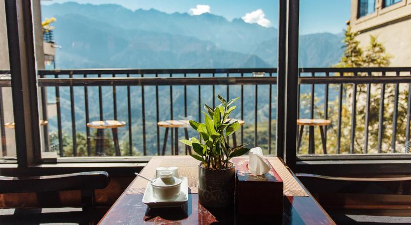 沙坝 Mountain View Station 4星级 民宿 泳池