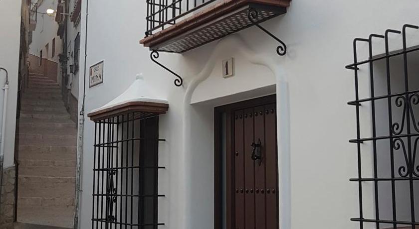Casa Cueva El Arrabal — Hotel in Setenil