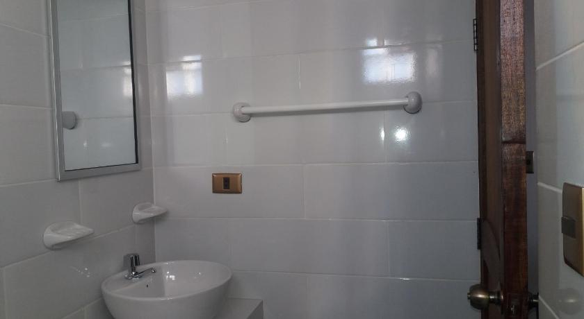 Hostal Jerian photo