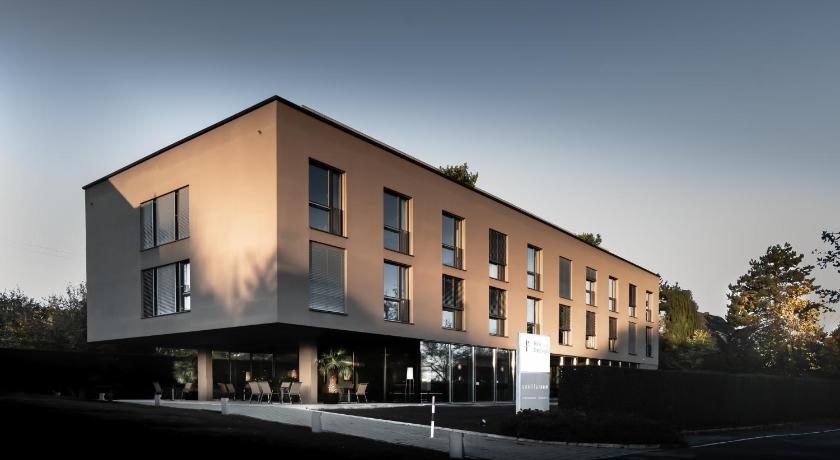 Exhibition centres Kreuzlingen with hotels and business hotels nearby