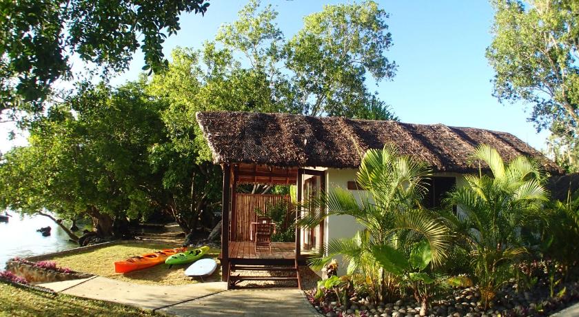 Book Turtle Bay Beach House Luganville 2019 Prices