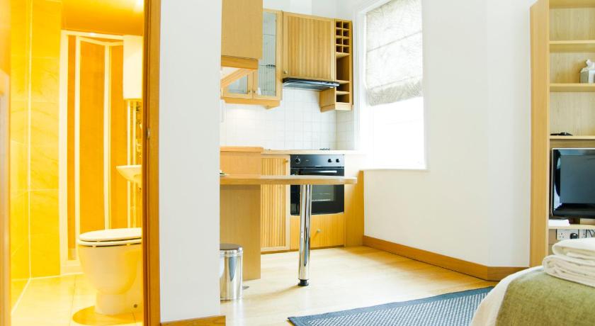 Image of Executive Studio 8