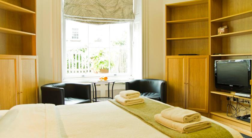 Image of Large Studio 8