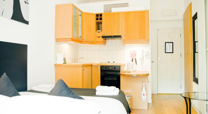 Image of Standard Studio with Balcony 11