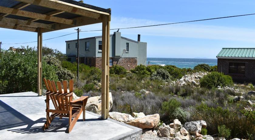 227 on Oceanview — Hotel in Rooiels