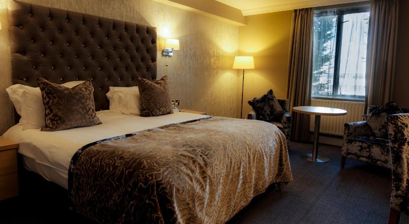 Park Inn by Radisson Shannon Airport