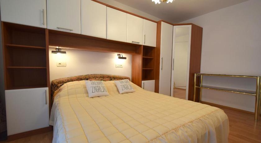 Apartment Micetic photo