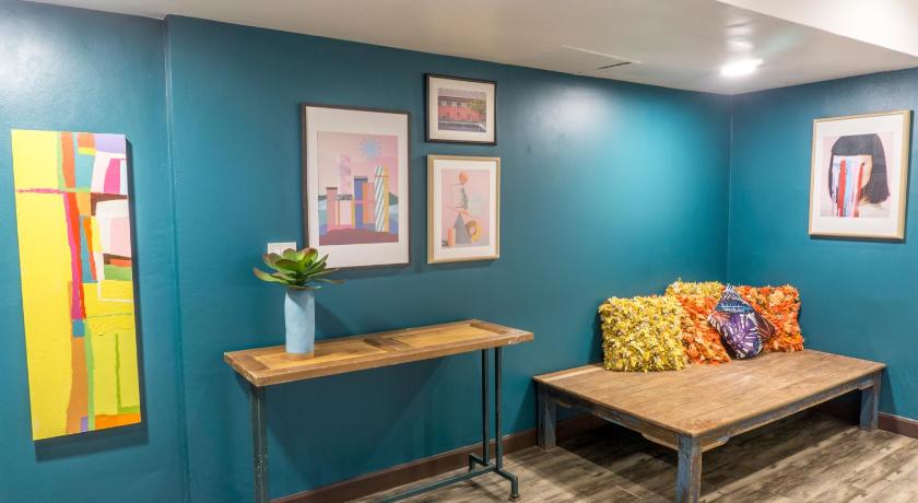 Image of Three-Bedroom Suite with Spa Bath 14