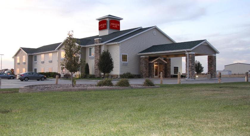 Castle Rock Inn & Suites - Quinter