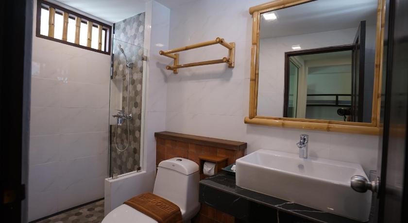 Image of Superior Bungalow 10