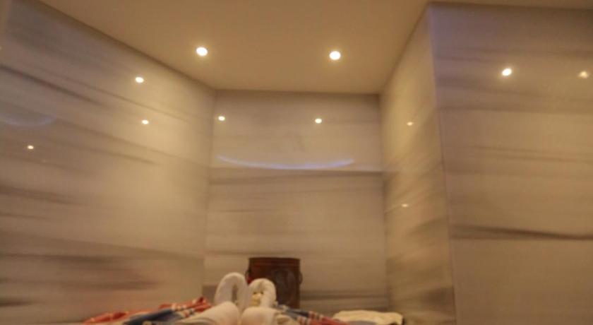 FOUR SEVEN HOTEL