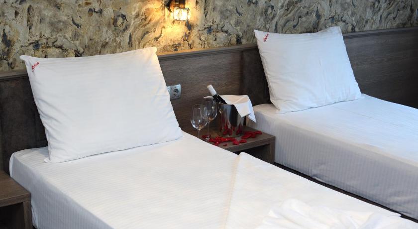 Hotel Moskva photo