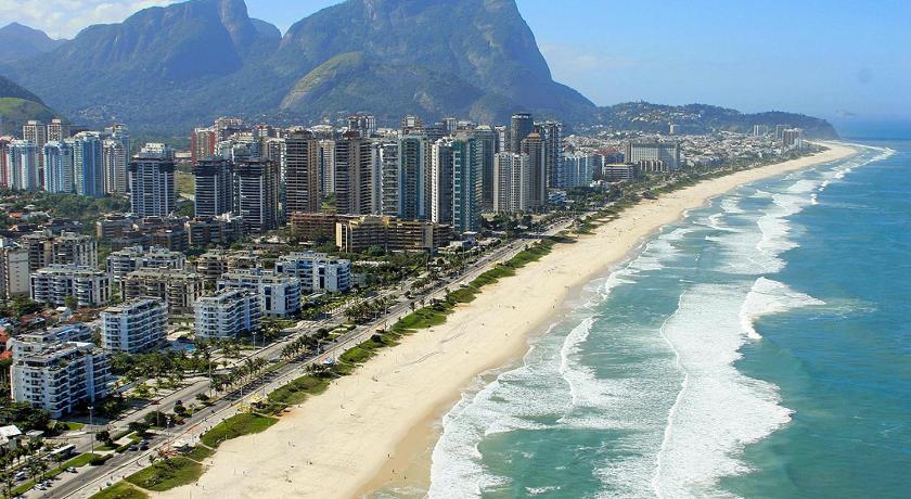 Acesso Praia, Vista Mar, Estacionamento, Cozinha, Conforto