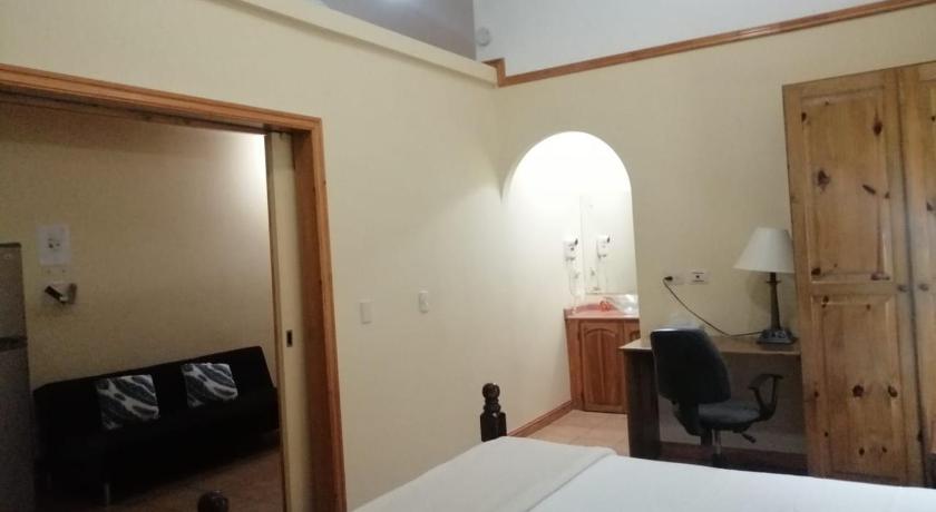 Image of One-Bedroom Apartment 5
