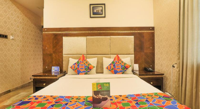 FabHotel Oriental Suites Frazer Town photo