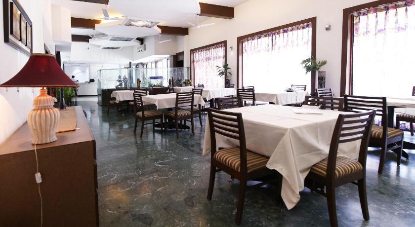 Hotel Yatrik Since 1970 - image 25
