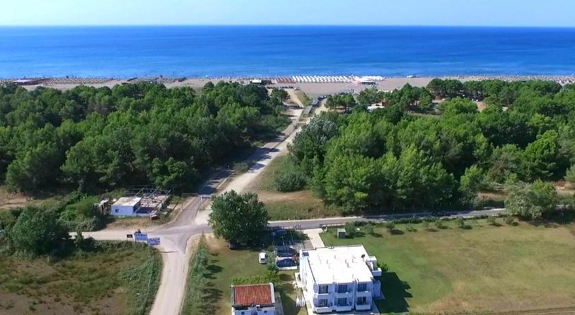 Riviera Inn Apartments Serviced Apartment Ulcinj Deals Photos