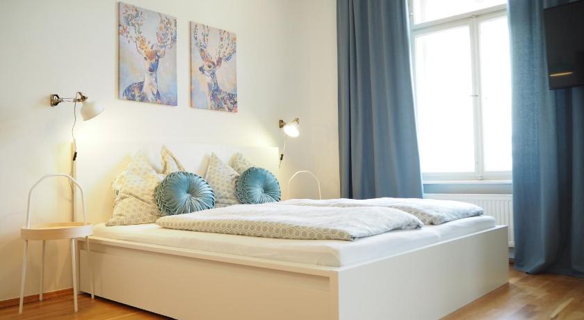 City Residence Apartments FREE Parking &amp; Self Check-in — Hotel in Graz