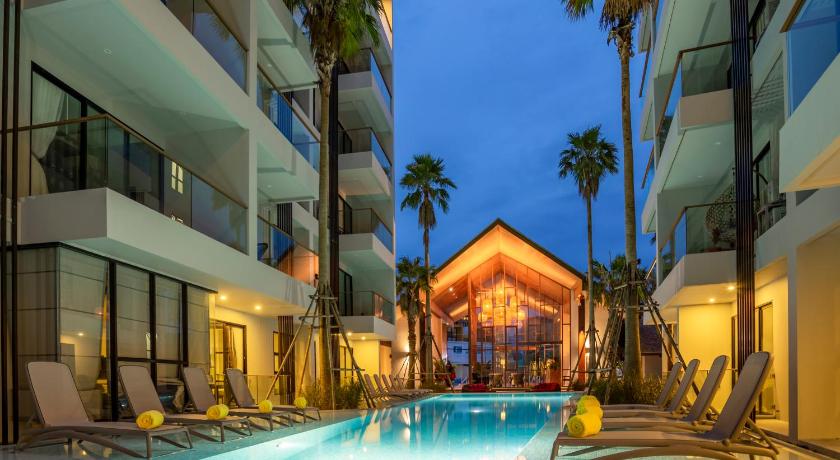 Surin Beach Residence photo