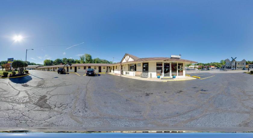 Scottish Inns Collinsville - Martinsville photo