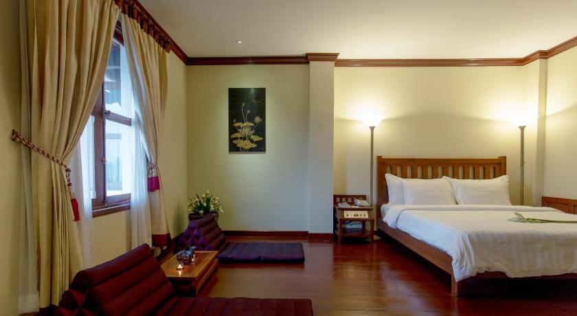 รูปของSakura Double or Twin Room - Free 1way Shuttle to City Center 0