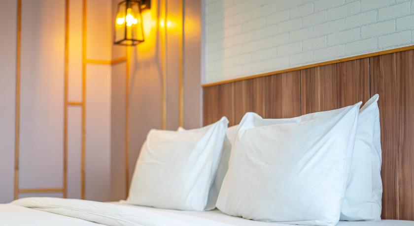 Image of Deluxe Double Room 10