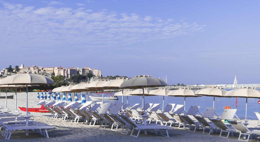 Hotel Tirreno