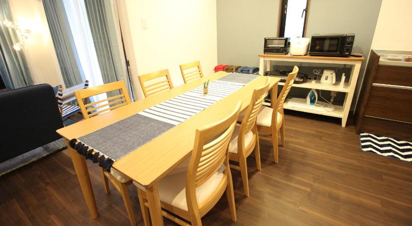 冲绳岛 AKIZERO ONNASON 4星级 民宿 大堂