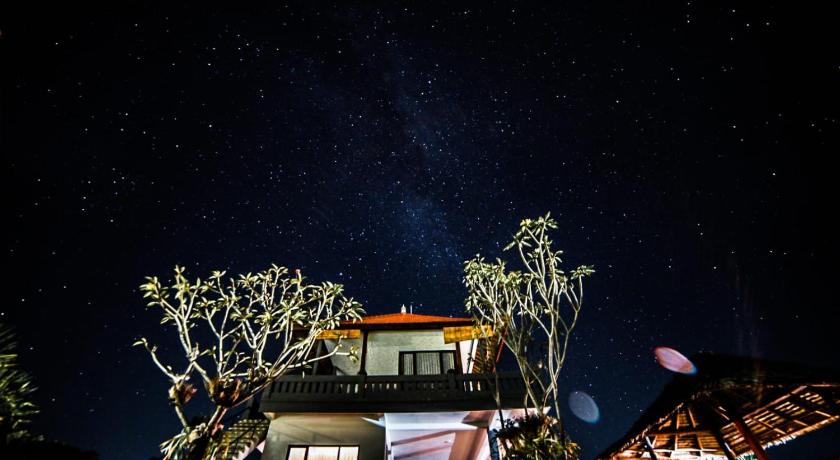 Candra Cottage photo