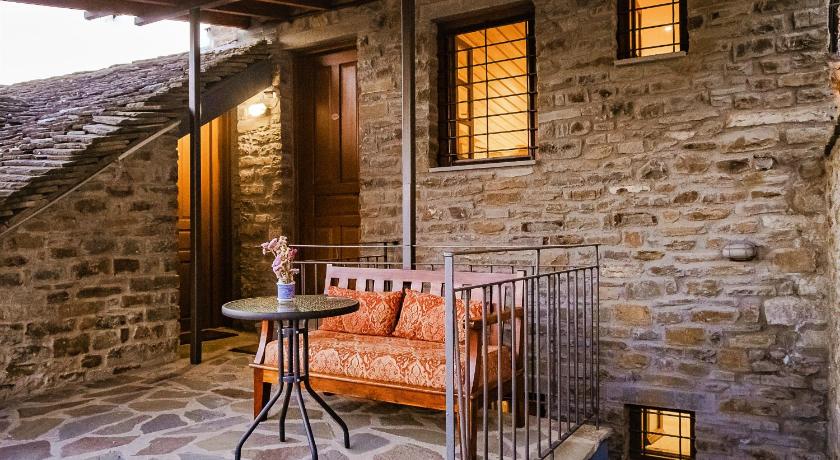 Rodia Boutique Hotel