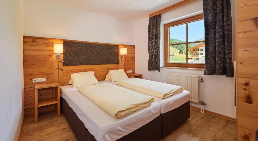 Aparthotel Lieblingsplatz — Hotel in Filzmoos