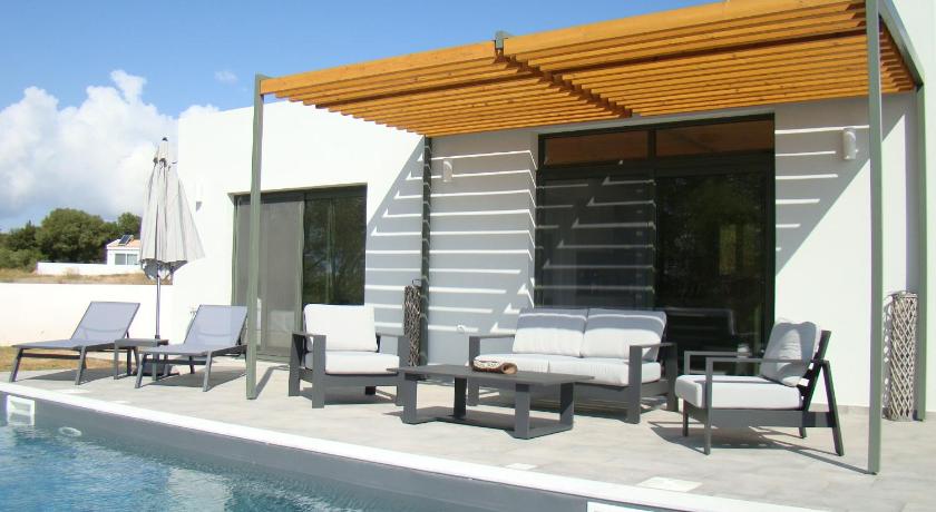 Villa Esther — Hotel in Kefalonia