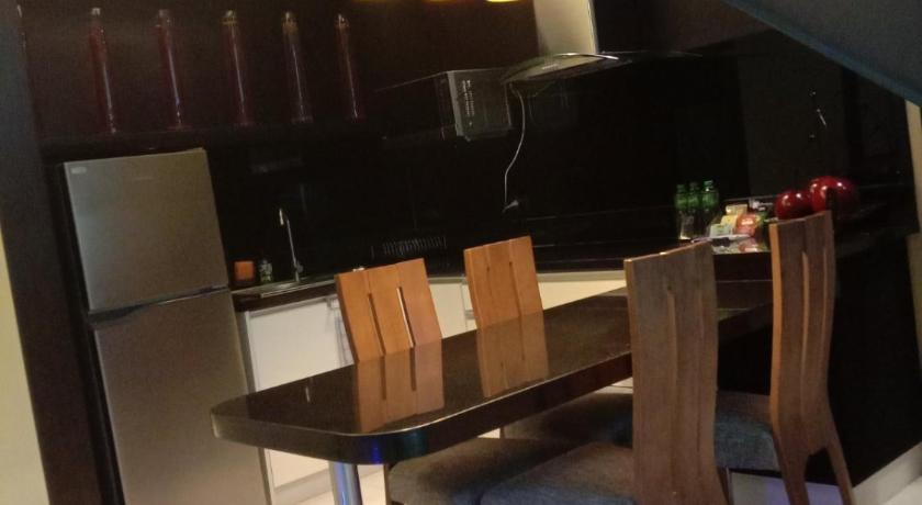 Image of Garden Loft 12