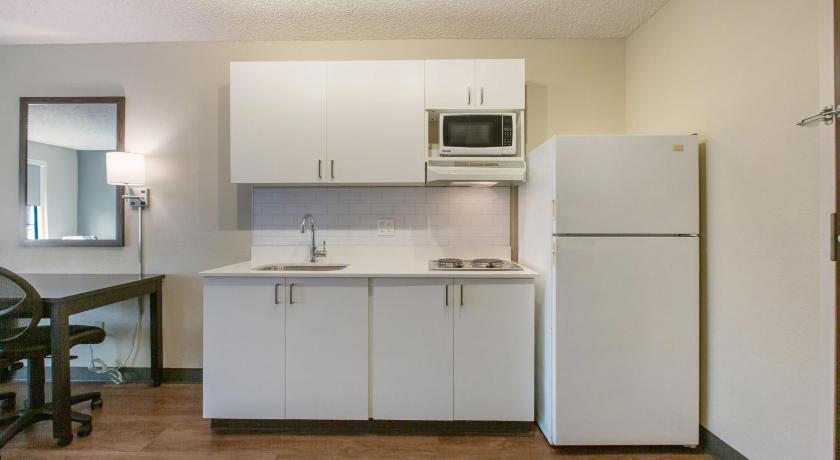 Extended Stay America Suites - Union City - Dyer St.